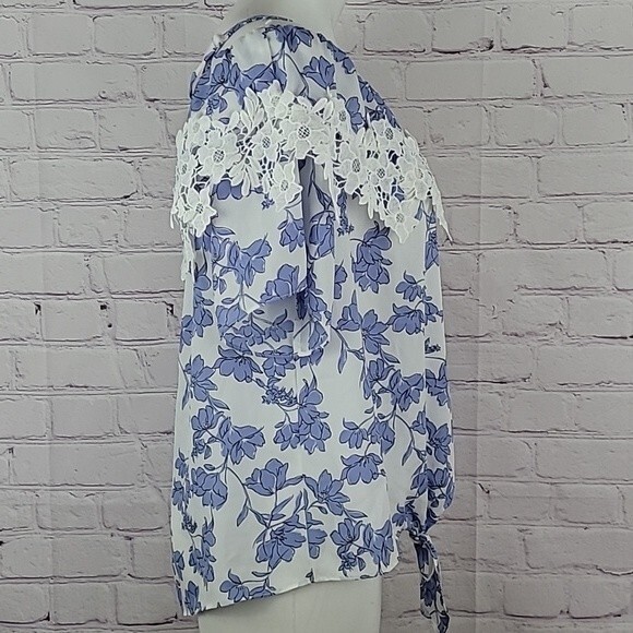 BCX White Blue and Black Floral Print Cold Shoulder Blouse/Top. Size XL. - Picture 3 of 11